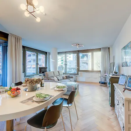 Apartment Dandy House Few Min From - Happy