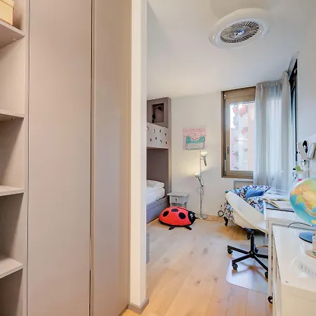 Апартаменты Dandy House Few Min From - Happy Лугано
