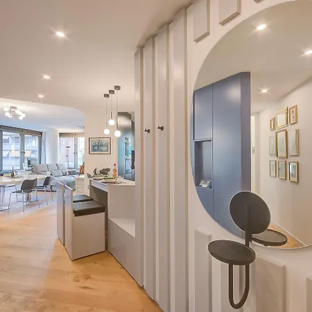 Апартаменты Dandy House Few Min From - Happy Лугано