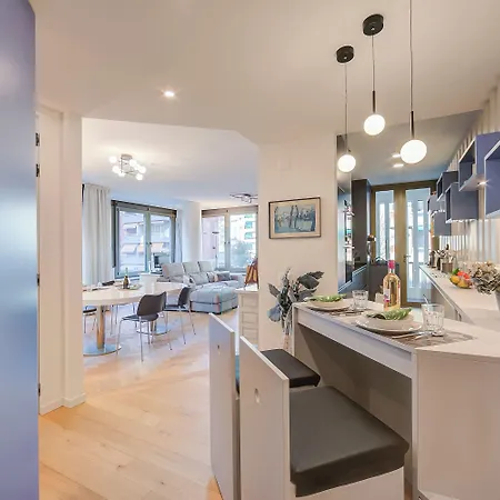 Апартаменты Dandy House Few Min From - Happy *