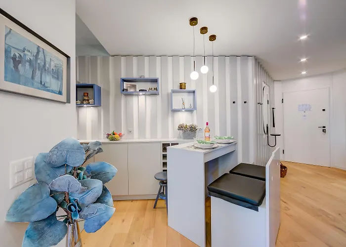 Dandy House Few Min From - Happy Apartamento Lugano