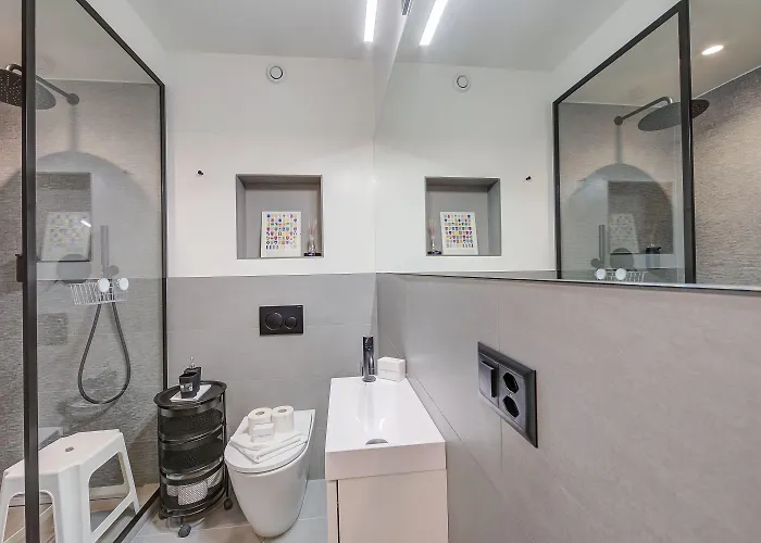 Dandy House Few Min From - Happy Apartamento Lugano