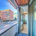 Dandy House Few Min From - Happy